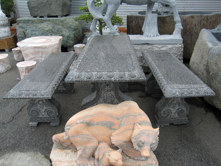 テーブル　ベンチ