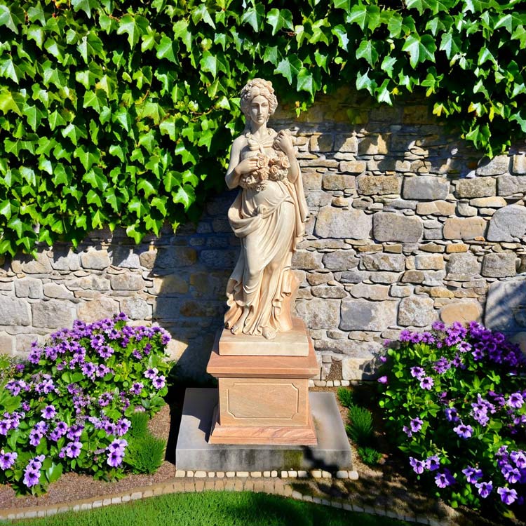 天然大理石彫刻 薔薇を抱えるヴィーナス（春） の販売ページです。