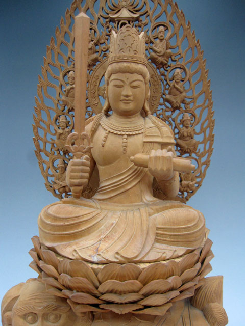 文殊菩薩の木彫り彫刻・仏像の販売ページです。