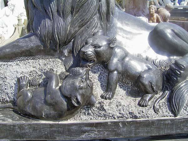 天然大理石彫刻　ライオンペア