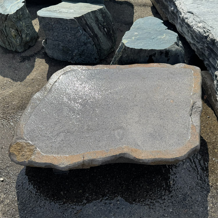 天然石　踏み石　丸型　引き取り愛知県 天然石 踏み石 丸型 引き取り愛知県 愛知県石材リサイクルセンター